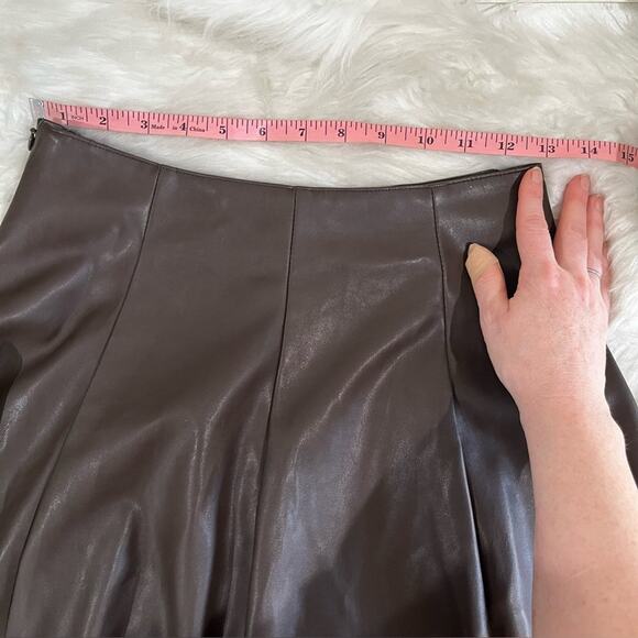 NEW Saks 5th Ave 5|48 Luxe Vegan Leather Flounce Mini Skater Circle Skirt M NWT - Picture 14 of 14